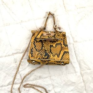Snackskin mini bag